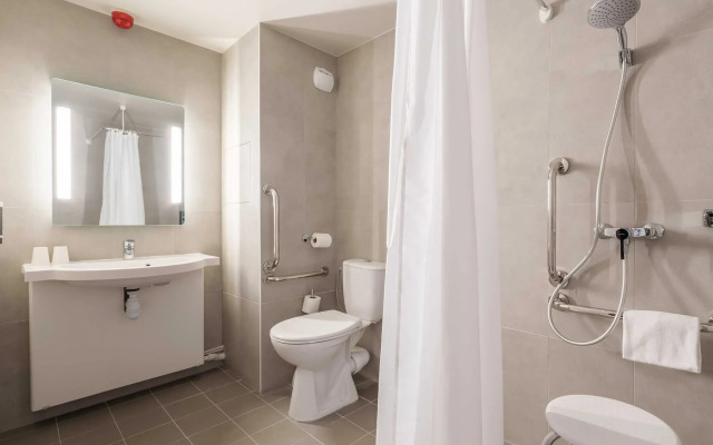 B&B HOTEL Troyes Centre