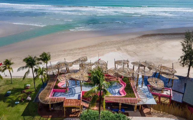 Apsara Beachfront Resort Hotel and Villa 