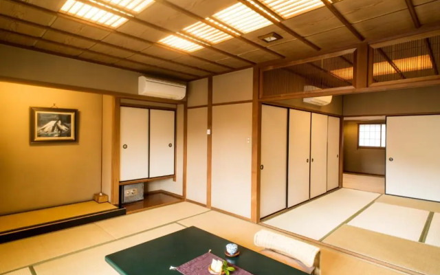 Ryokan Senkei Hotel