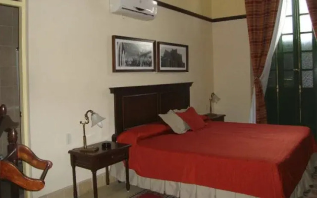 Hotel E Velasco