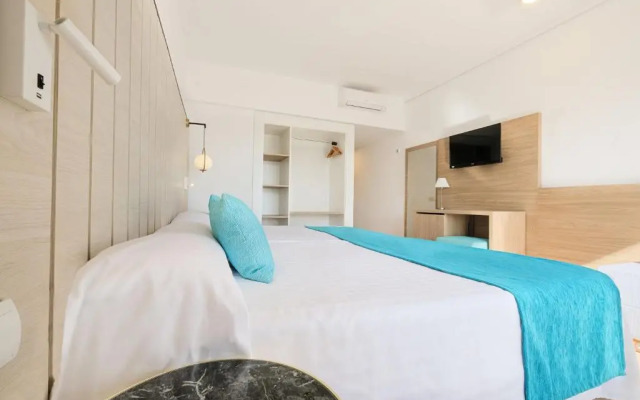 azuLine Hotel Bergantín