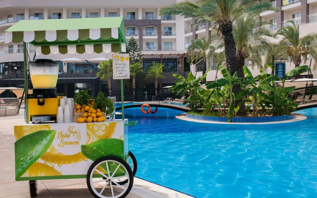 DoubleTree by Hilton Antalya-Kemer All-Inclusive Resort