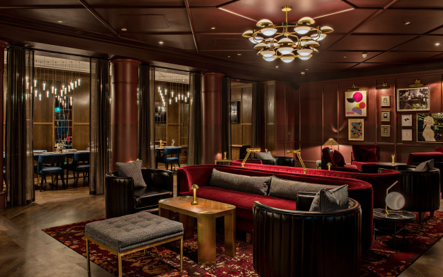 The Trafalgar St. James London, Curio Collection by Hilton