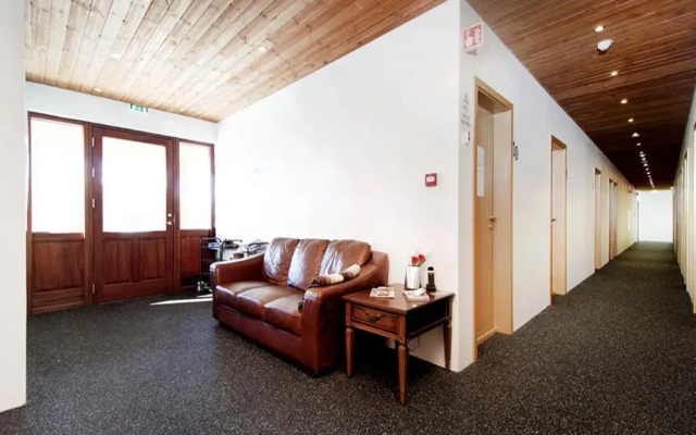 Kef Guesthouse by Keflavík airport