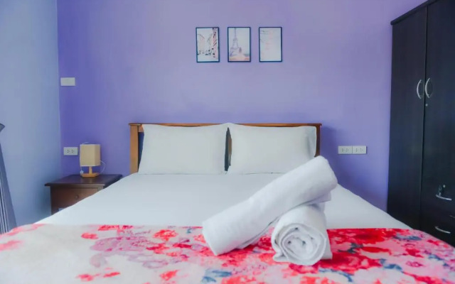 Patumnak Beach Guesthouse