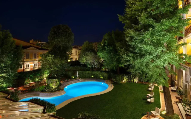 Sina Villa Medici, Autograph Collection