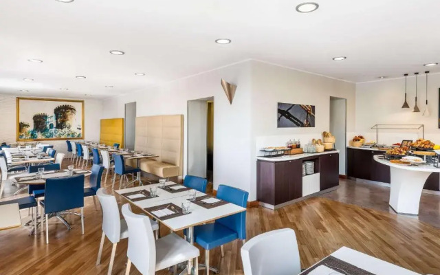Mercure Napoli Centro Angioino