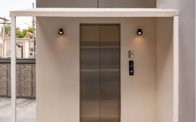 Fresh hotel Beijing station store