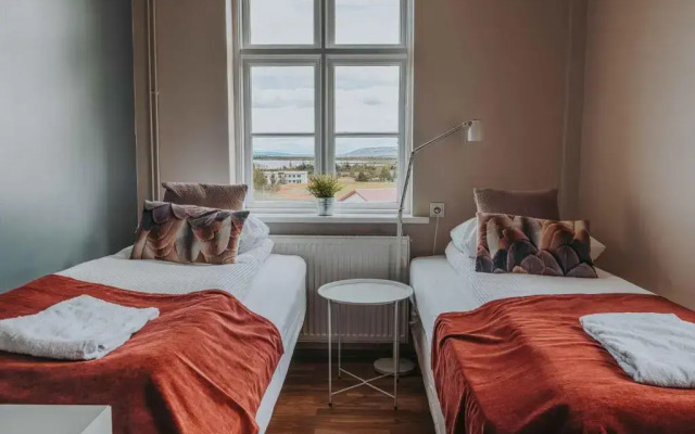 Heradsskolinn Historic Guesthouse
