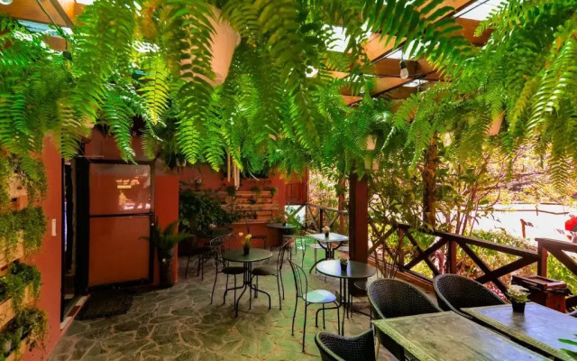 Rancho Constanza Hotel 