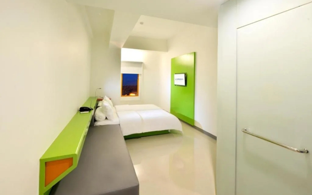 Lamora Kota Lama Surabaya Hotel