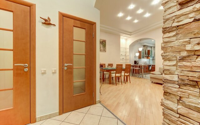 Apartament Kryukov canal