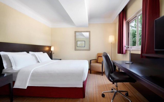 Courtyard by Marriott Rome Central Park