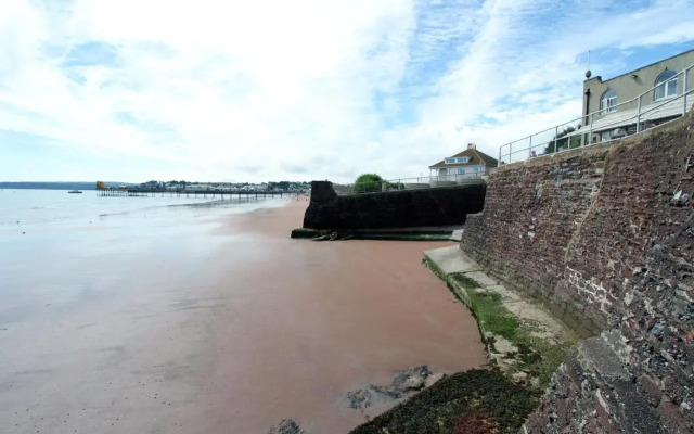Redcliffe Hotel