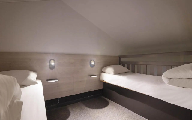 B&B HOTEL Avignon (1)