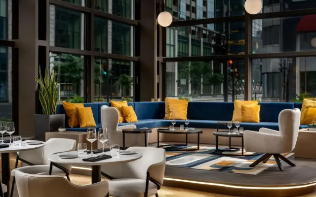 Le Centre Sheraton Montreal Hotel