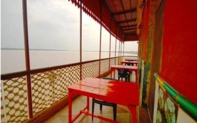 Ganpati Guest House