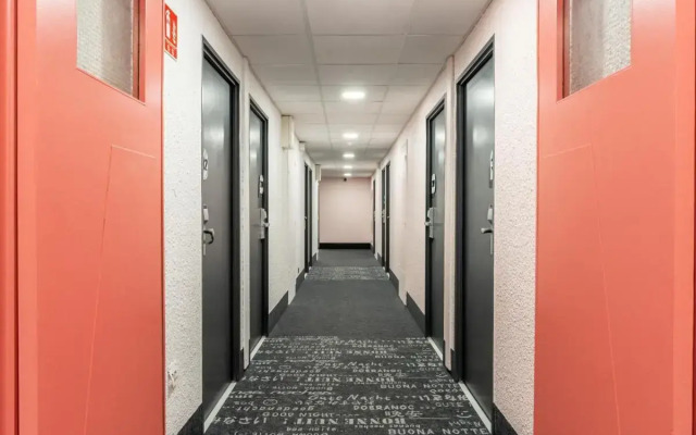 B&B HOTEL Marseille Prado Parc des expositions