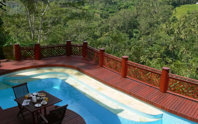 Kupu Kupu Barong Villas and Tree Spa by L'OCCITANE