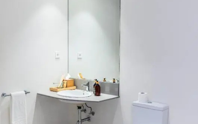 Отель California