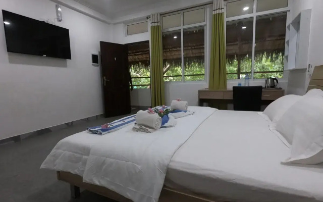 Ariston Dhangethi Inn
