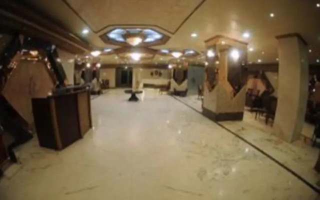 White Palace Hotel