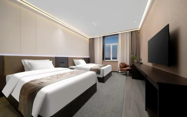 Harbin Airport McLaren Hotel (Airport T2 Terminal)