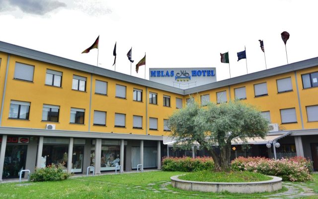 Hotel Melas