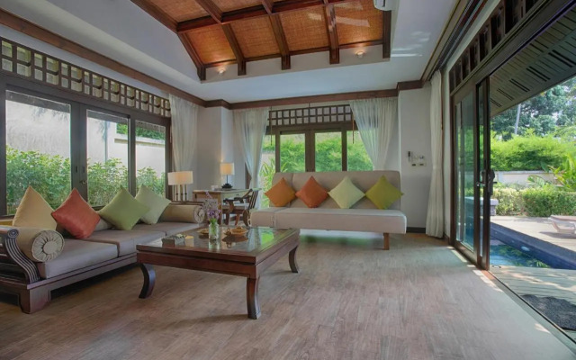 Nora Beach Resort and Spa