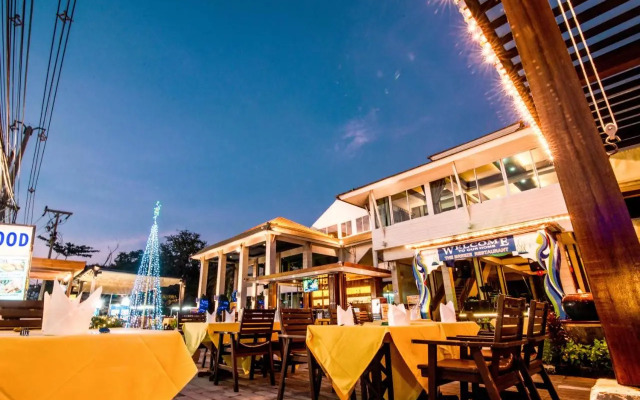 Sea Breeze Jomtien Resort (SHA Extra Plus)
