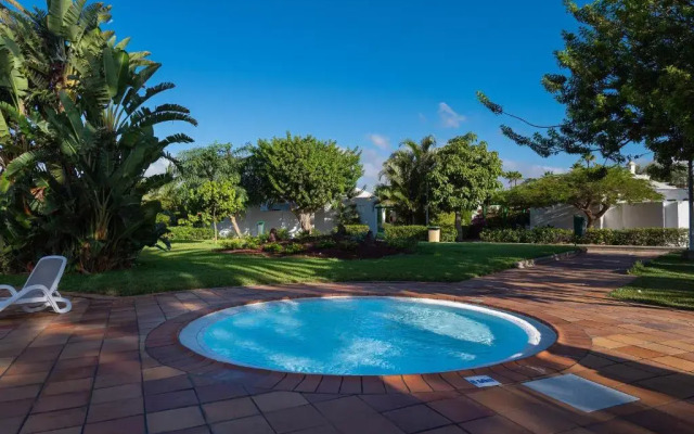 Bungalows Cordial Sandy Golf