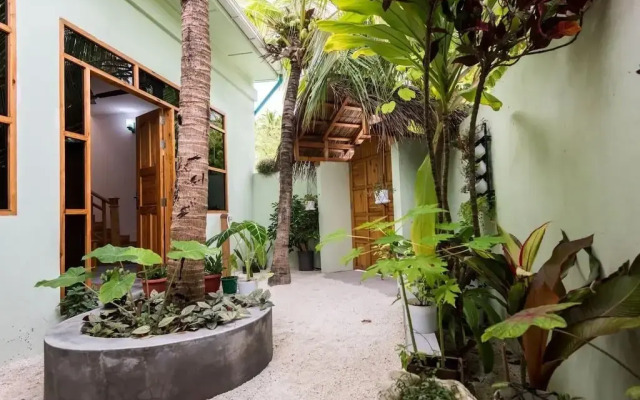 Kaani Villa