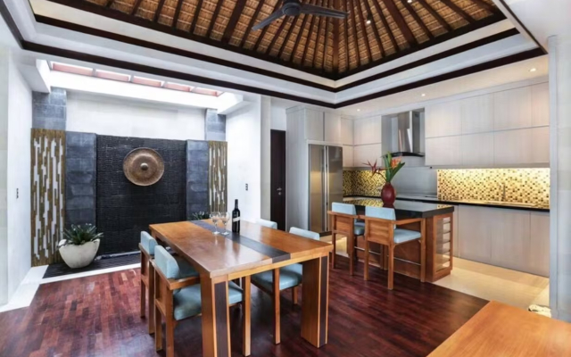 Kedonganan Beach Villas