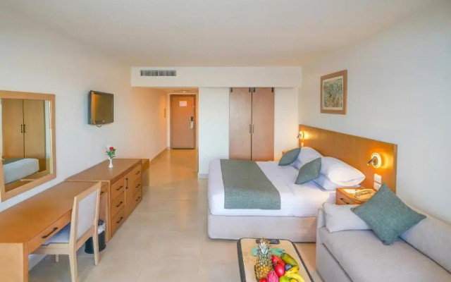 Safir Sharm Waterfalls Resort