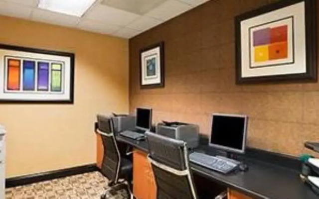 Holiday Inn Express Columbia - Two Notch by IHG