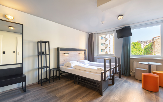 a&o Frankfurt Galluswarte - Hostel