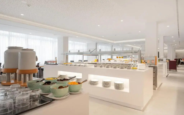 Отель Cala Bona