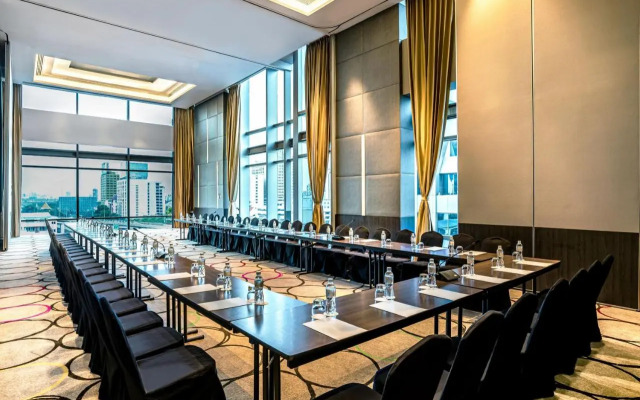 Four Points by Sheraton Bangkok Ploenchit