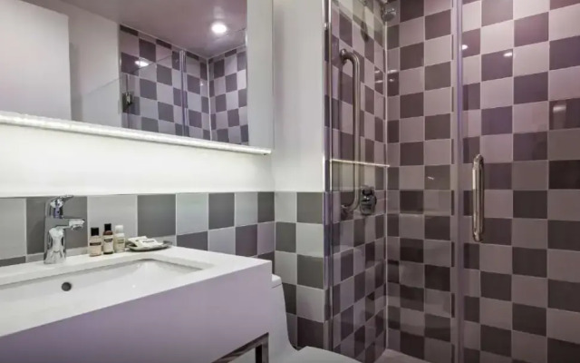 Best Western Premier Empire State Hotel