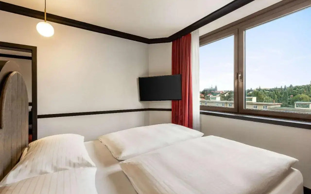 Vienna House by Wyndham Diplomat Prague