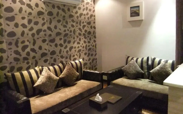 Armada Palace 1