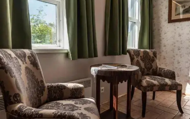 Boutique Hotel Anna by EJ Hotels