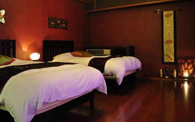 Taiji Onsen Hanairodori no Yado Kayu