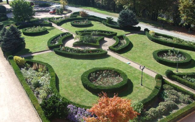 Château de Maulmont