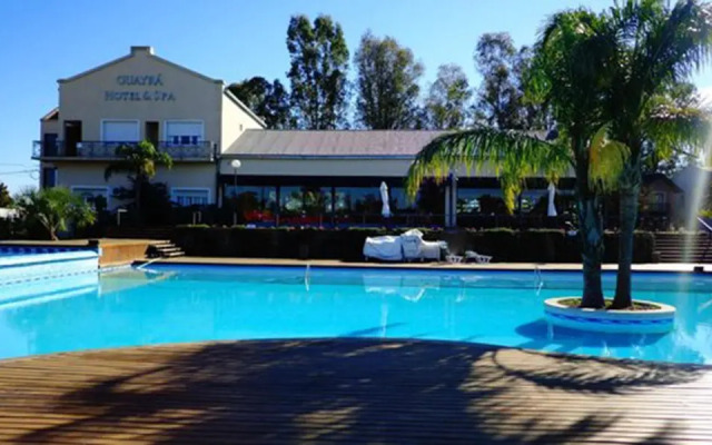 Guayra Hotel