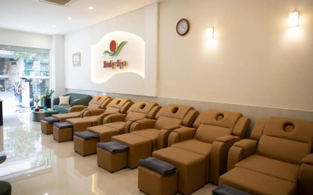 Ruby Hotel