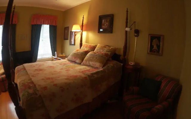 The Villa Bed & Breakfast - Adults Only