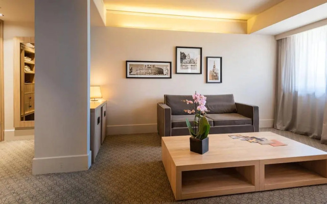 A.Roma Lifestyle Hotel