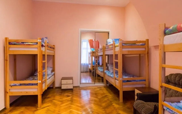 TAKi hostel