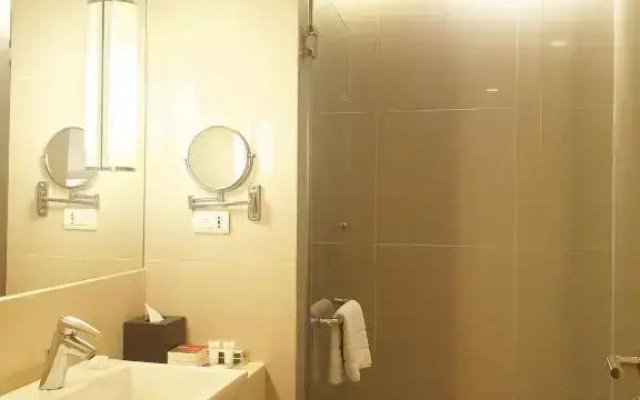 Sora Resort & Suites Sukhumvit